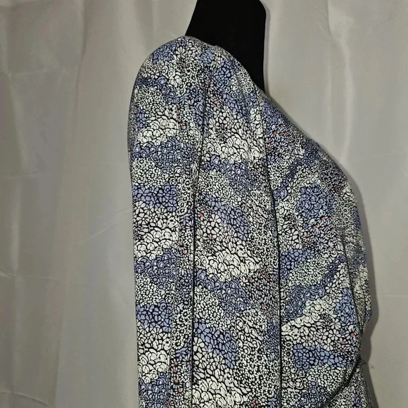 Abercrombie & Fitch multi colored midi floral dress with long sleeves - Picture 9 of 13